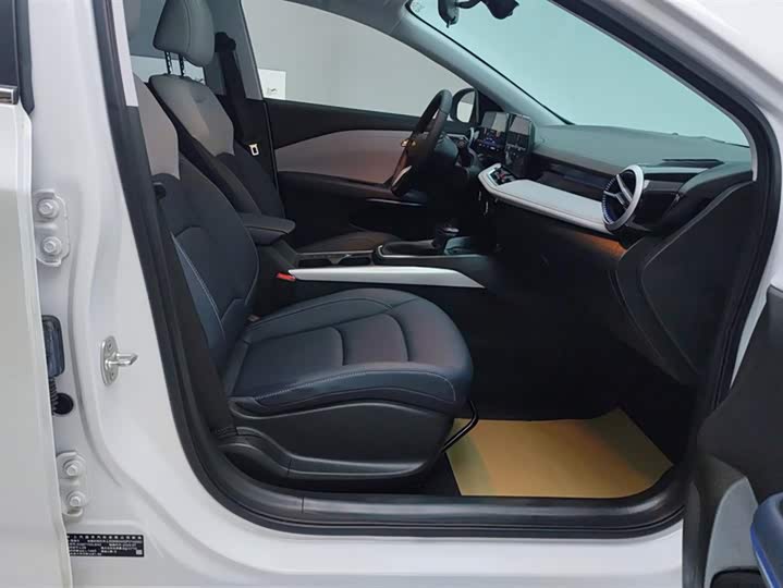 Chevrolet Monza 2024 2024款 1.5L 双离合悦享版