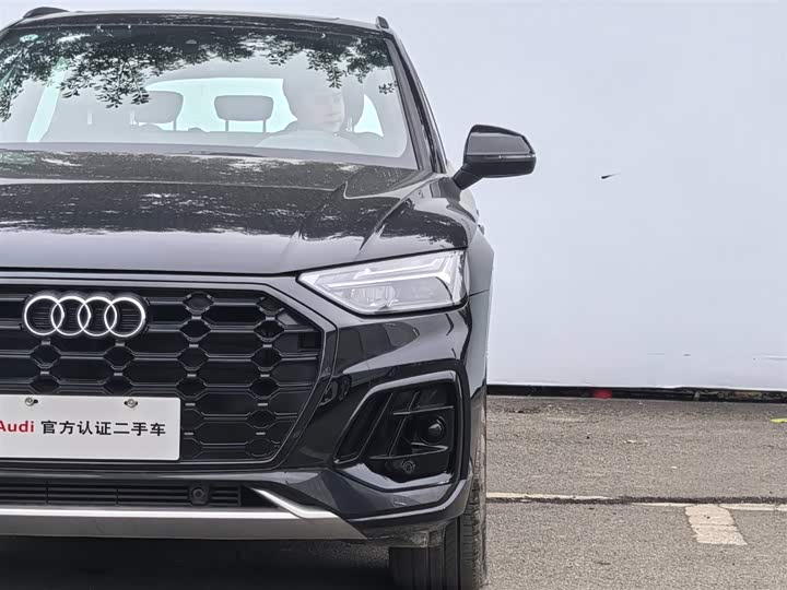 Audi Q5L 2025 2025款 40 TFSI 豪华动感型