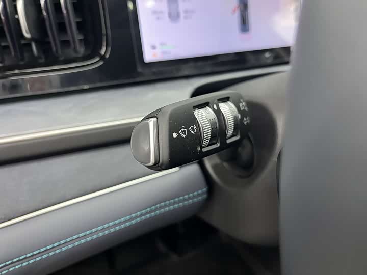 BYD Sea Lion 07 DM-i Hybrid 2025 2025款 150 领航+版