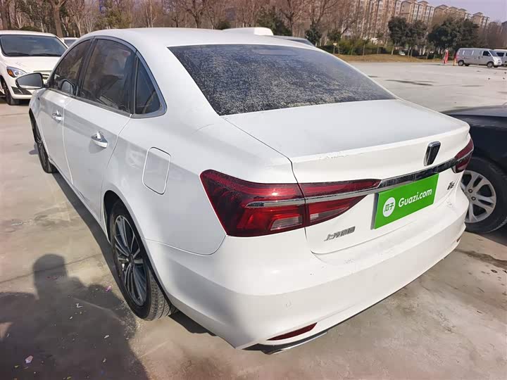 Roewe i6 2020 2020款 PLUS 1.6L CVT 4G互联荣耀旗舰版