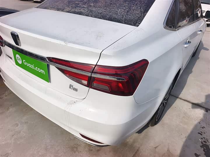 Roewe i6 2020 2020款 PLUS 1.6L CVT 4G互联荣耀旗舰版