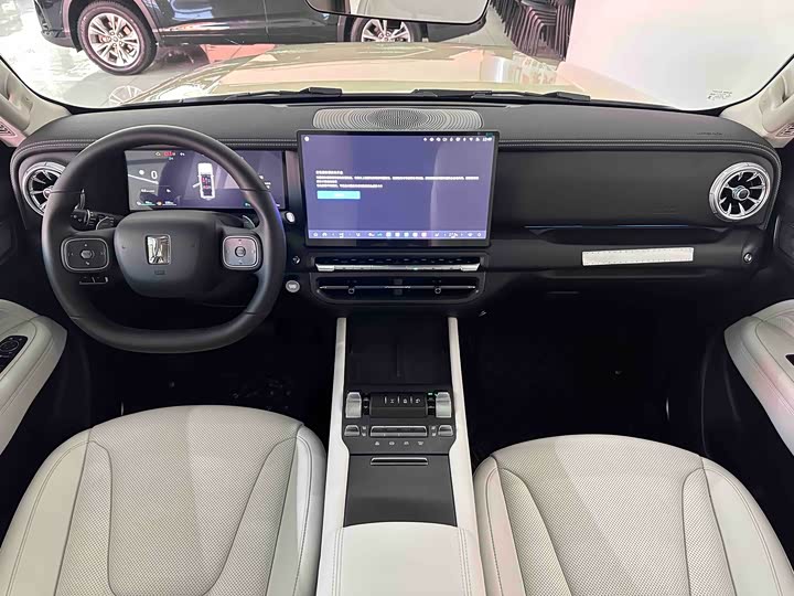 Tank 300 Hybrid 2025 2025款 Hi4-T 37.1kWh