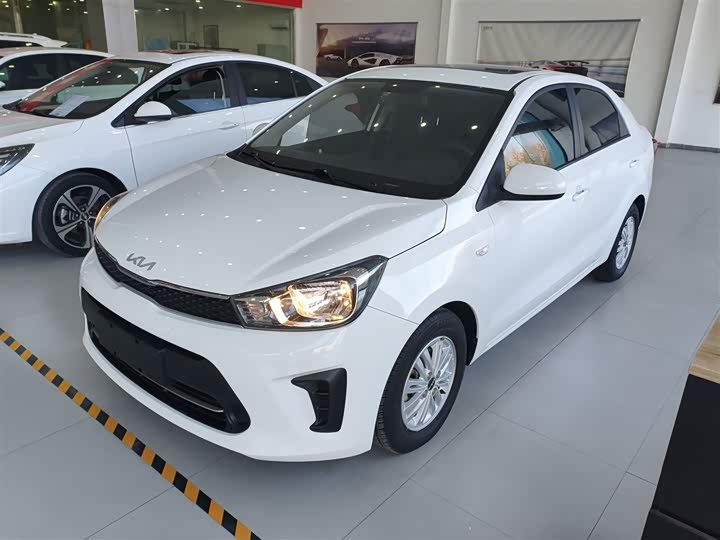 Kia Pegas 2020 2020款 改款 1.4L 自动舒适天窗版
