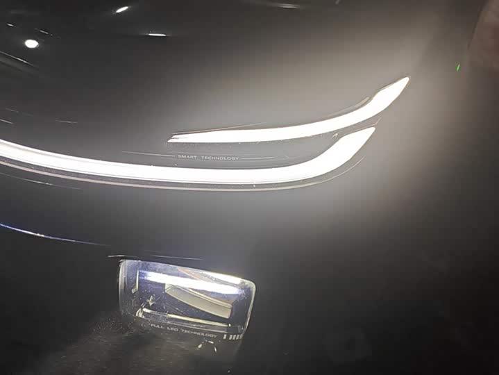 Changan Qiyuan (Nevo) Q07 2025 2025款 215尊荣型