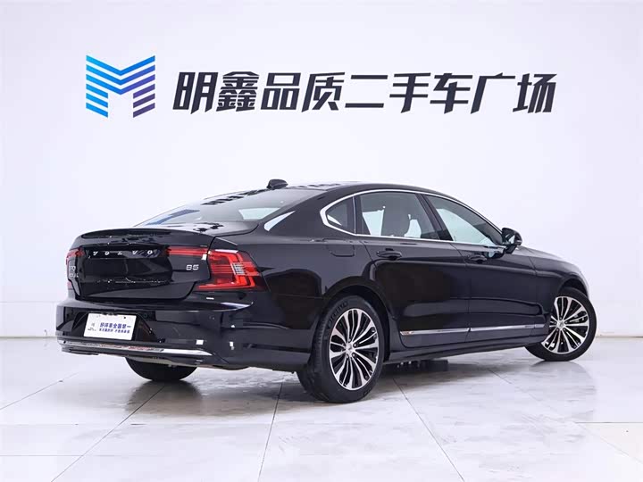 Volvo S90 2025 2025款 B5 智逸豪华版