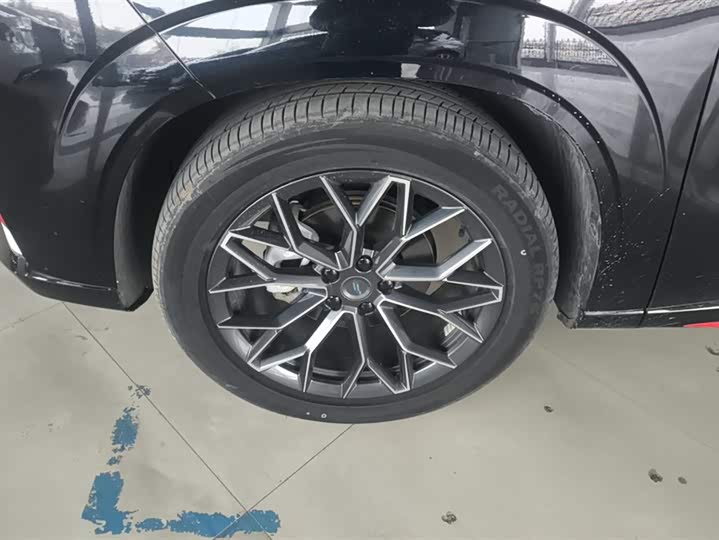 Changan Oshan Z6 2023 2023款 蓝鲸 1.5T DCT智酷型