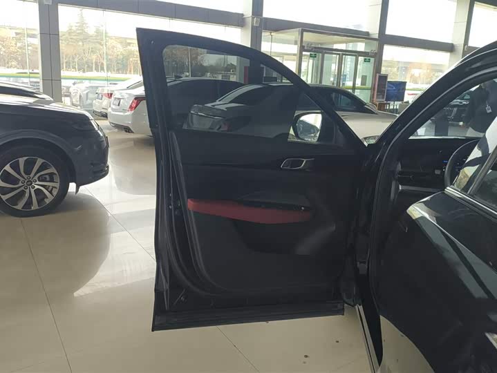 Changan Oshan Z6 2023 2023款 蓝鲸 1.5T DCT智酷型