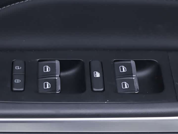 Chery Tiggo 3x 2024 2024款 1.5L CVT卓越版