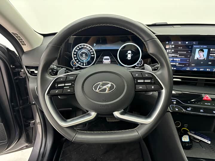 Hyundai Mistra 2021 2021款 270TGDi DCT TOP旗舰版