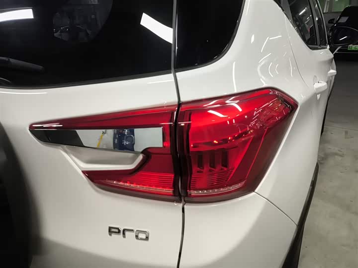 BYD Yuan Pro 2021 2021款 401KM 尊贵型