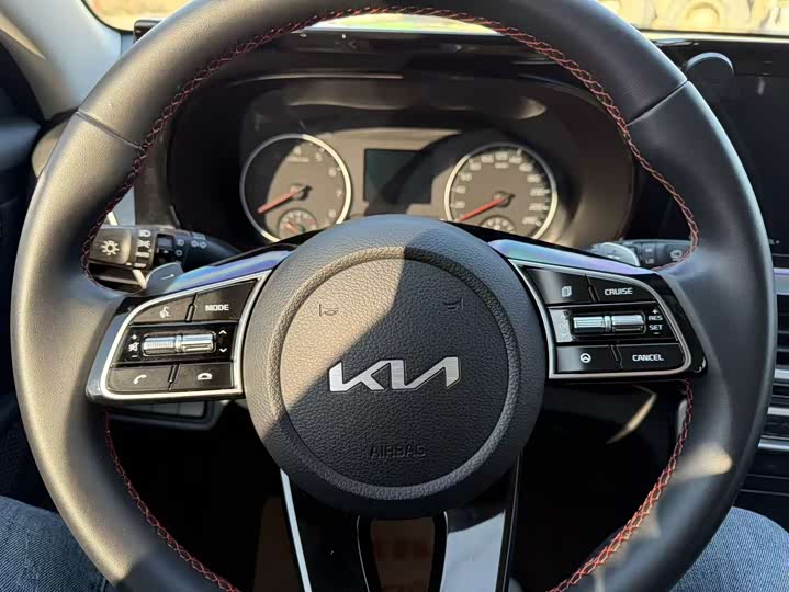 Kia KX3 2021 2021款 1.5L CVT焕新版