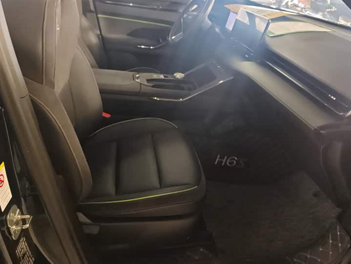 Haval H6S 2022 2022款 1.5T DHT悦跑版