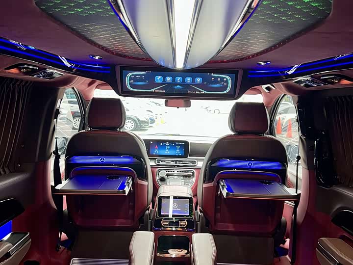 Mercedes-Benz Vito 2024 2024款 2.0T 精英版 7座