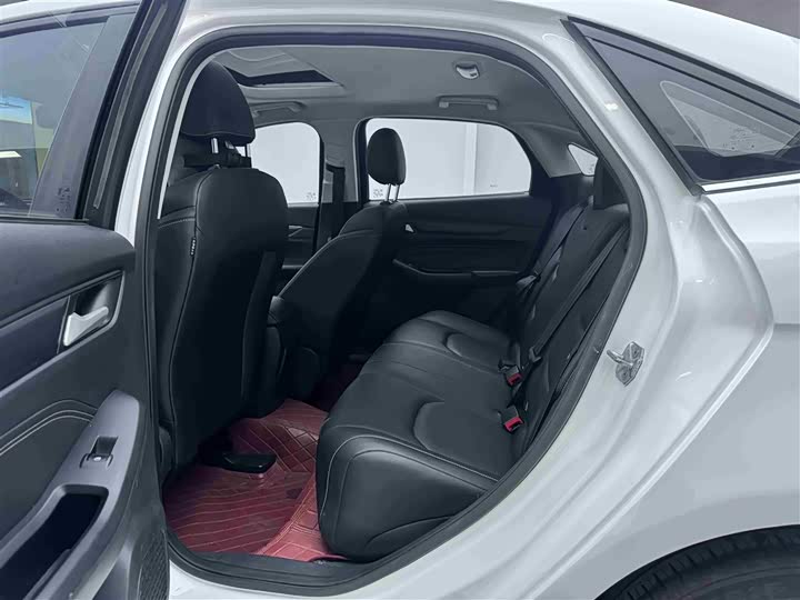 Ford Escort 2021 2021款 1.5L 自动钻石版