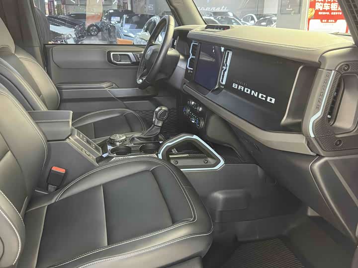 Ford Bronco 2024 2024款 2.3T 墨钻