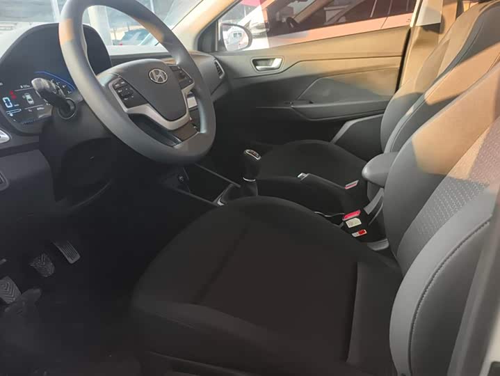 Hyundai Verna 2020 2020款 1.4L 手动GLS炫酷版