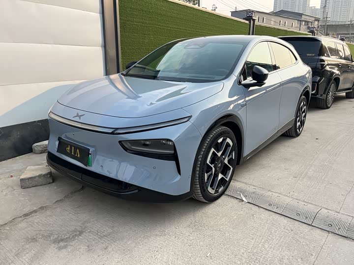2025 XPeng G7