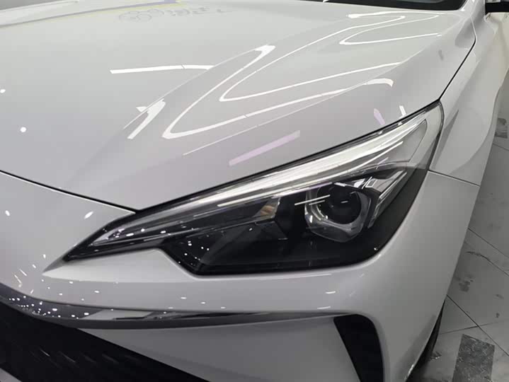 Roewe i5 2023 2023款 1.5L CVT豪华版