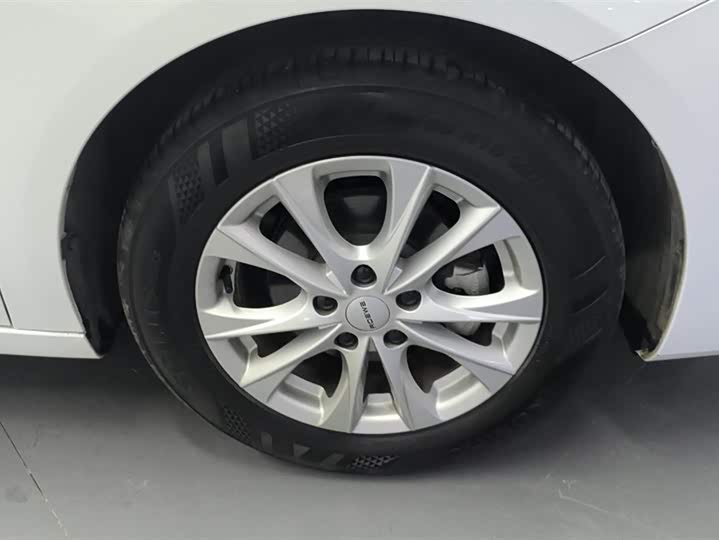 Roewe i5 2023 2023款 1.5L CVT豪华版