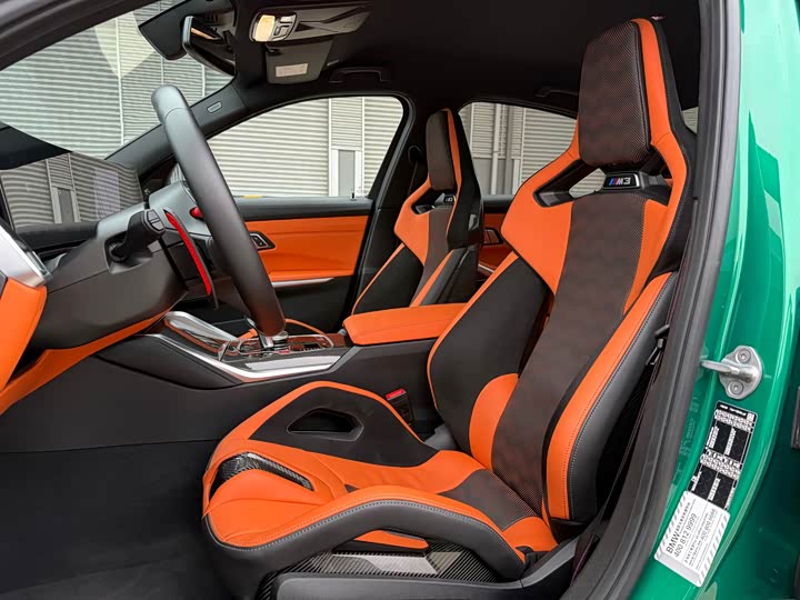 BMW M3 2023 2023款 M3四门轿车 雷霆版