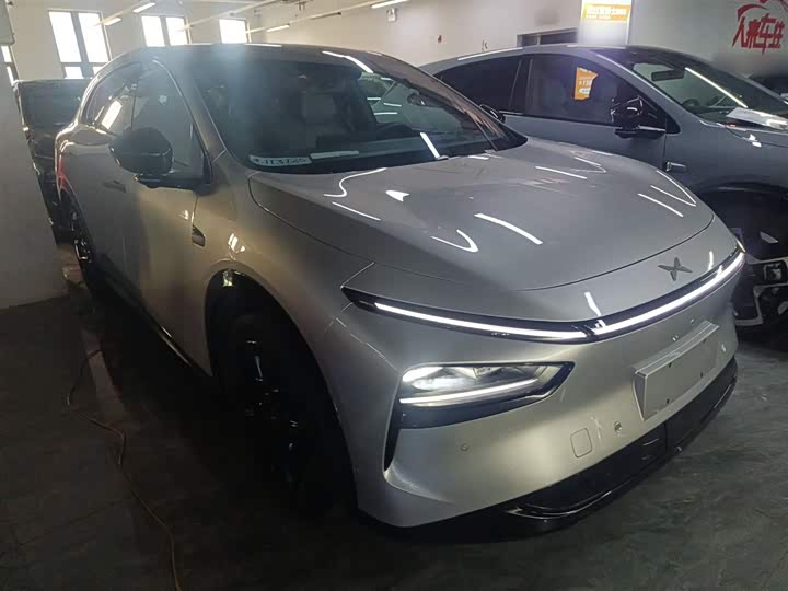 2025 XPeng G7
