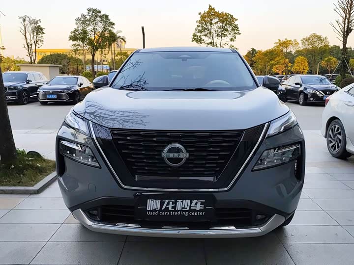 Nissan X-Trail 2023 2023款 e-POWER 超混双电机四驱豪华版