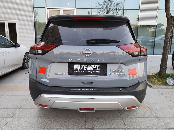 Nissan X-Trail 2023 2023款 e-POWER 超混双电机四驱豪华版