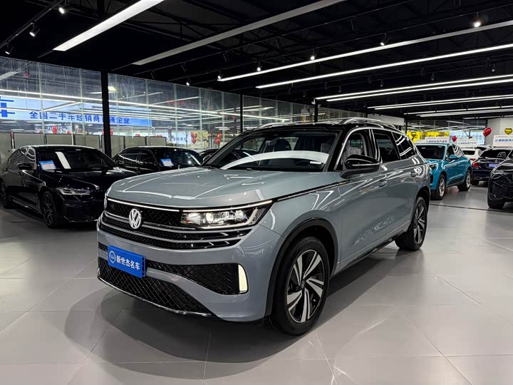 Volkswagen Tavendor 2023 2023款 380TSI 四驱R-Line巡游版
