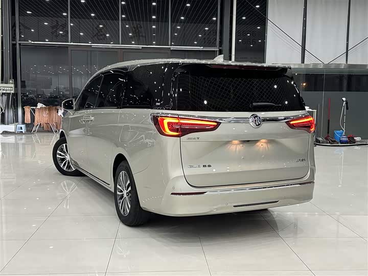 Buick GL8 ES 2023 2023款 ES陆尊 舒适型