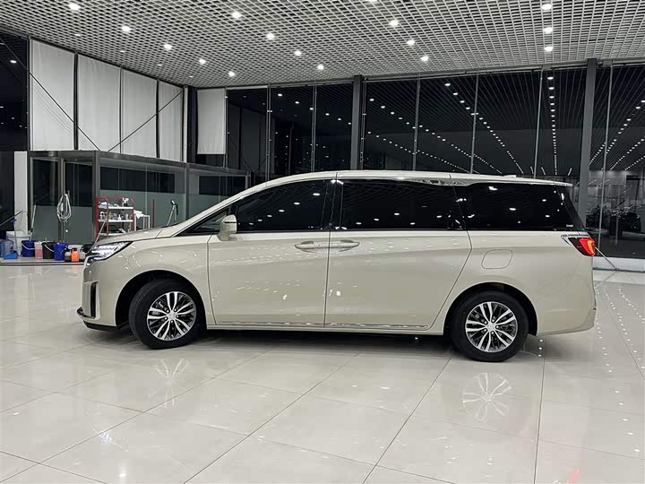 Buick GL8 ES 2023 2023款 ES陆尊 舒适型