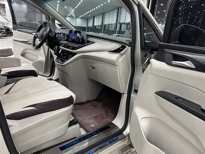 Buick GL8 ES 2023 2023款 ES陆尊 舒适型