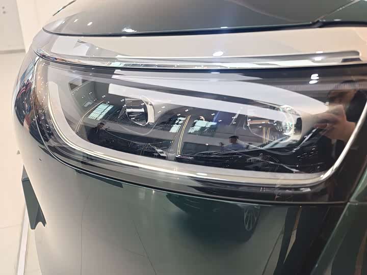 Aito M8 2025 2025款 增程 Ultra版 53.4kWh 6座版