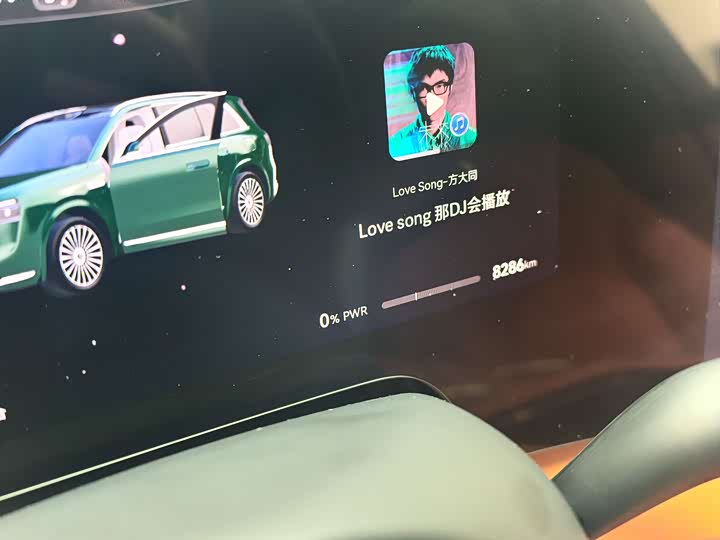 Aito M8 2025 2025款 增程 Ultra版 53.4kWh 6座版