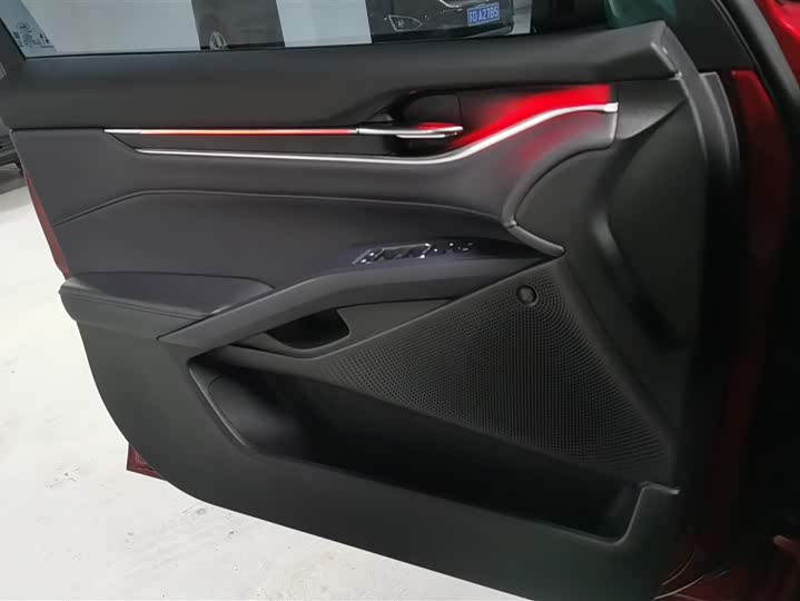 Ford Mondeo 2025 2025款 2.0T EcoBoost 至尊型