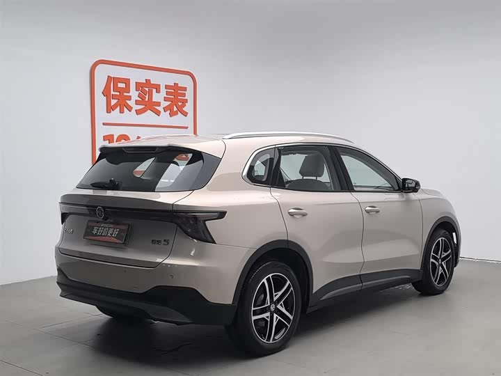 MG Motor ES5 2025 2025款 525max 后驱智驾版