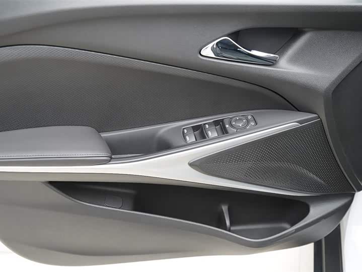 2023 Chevrolet Menlo