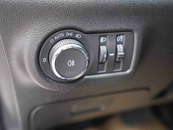 Chevrolet Menlo 2023 2023款 星享版 Plus