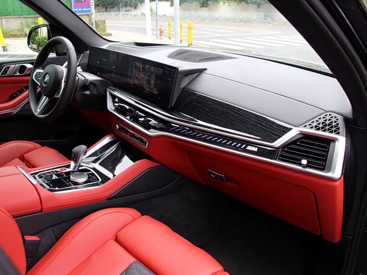 BMW X5 M 2023 2023款 X5 M 雷霆版