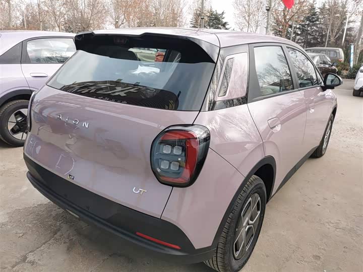 GAC Aion UT 2025 2025款 330星辉版