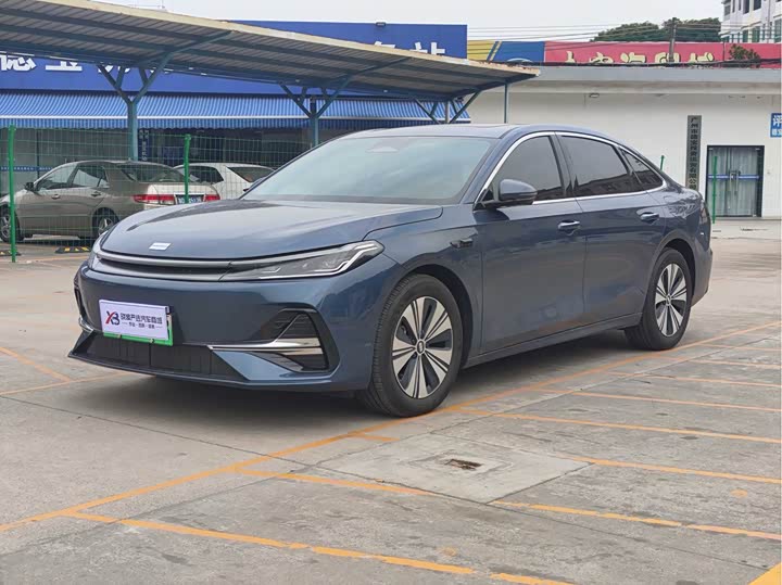 Geely Galaxy A7 2025 2025款 EM-i 150km 探索+版