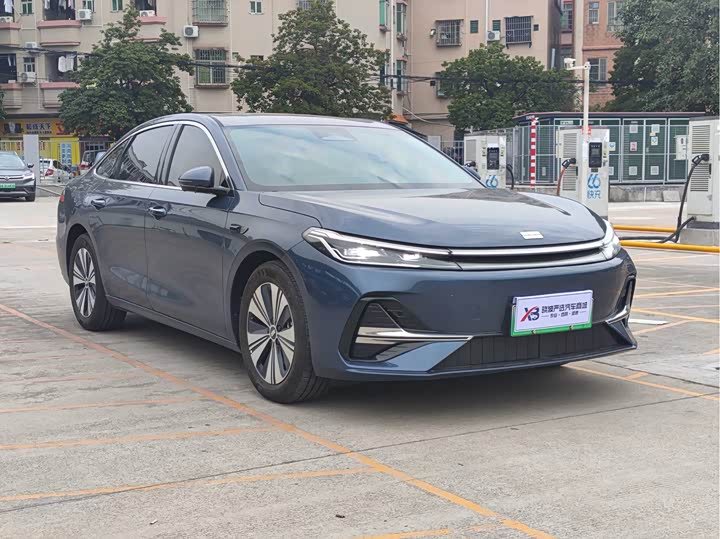 Geely Galaxy A7 2025 2025款 EM-i 150km 探索+版