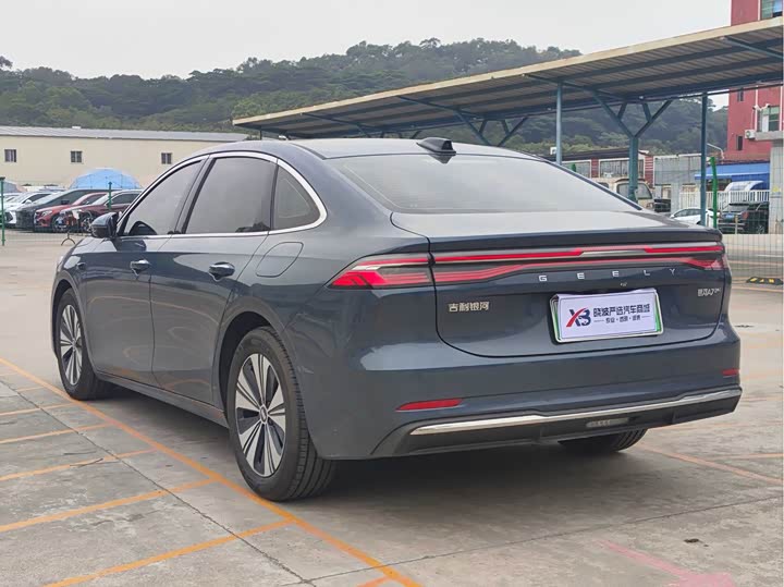 Geely Galaxy A7 2025 2025款 EM-i 150km 探索+版