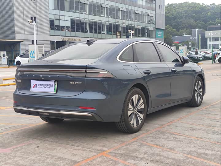 Geely Galaxy A7 2025 2025款 EM-i 150km 探索+版