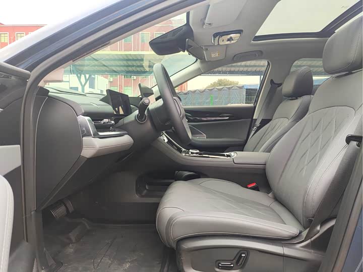 Geely Galaxy A7 2025 2025款 EM-i 150km 探索+版