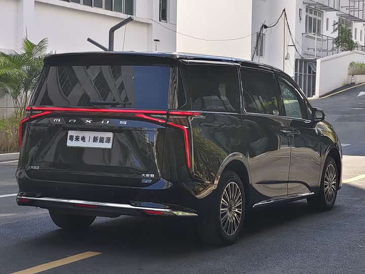 Maxus Mifa 9 2024 2024款 超混 超长续航高山版 七座