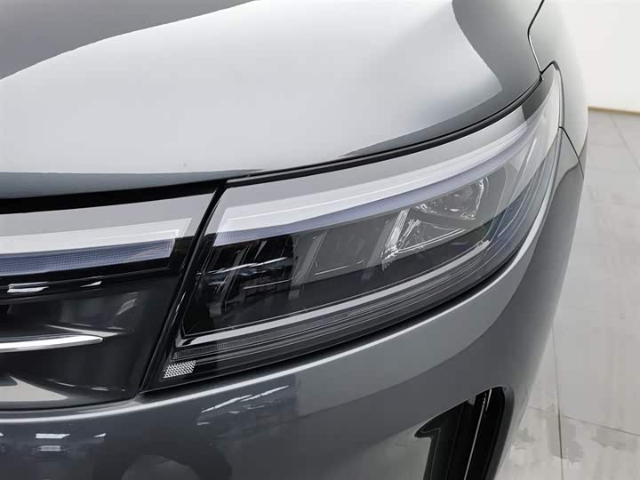 Aito M7 2024 2024款 1.5T 后驱Plus版 5座