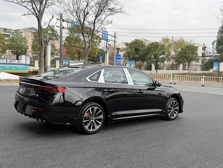 Geely Preface 2026 2026款 东方曜 1.5TD 昆仑版