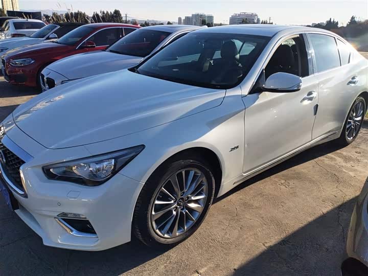 Infiniti Q50L 2021 2021款 2.0T 逸享版