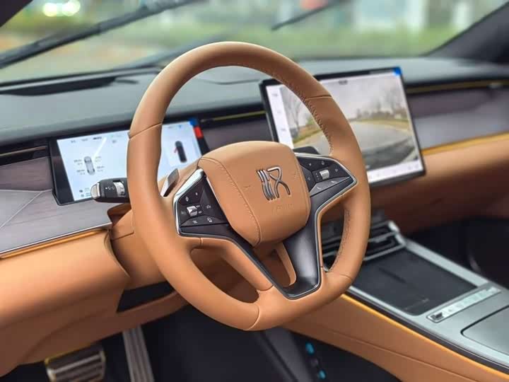 BYD Han L 2025 2025款 DM-p 四驱激光雷达旗舰型