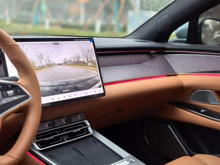 BYD Han L 2025 2025款 DM-p 四驱激光雷达旗舰型